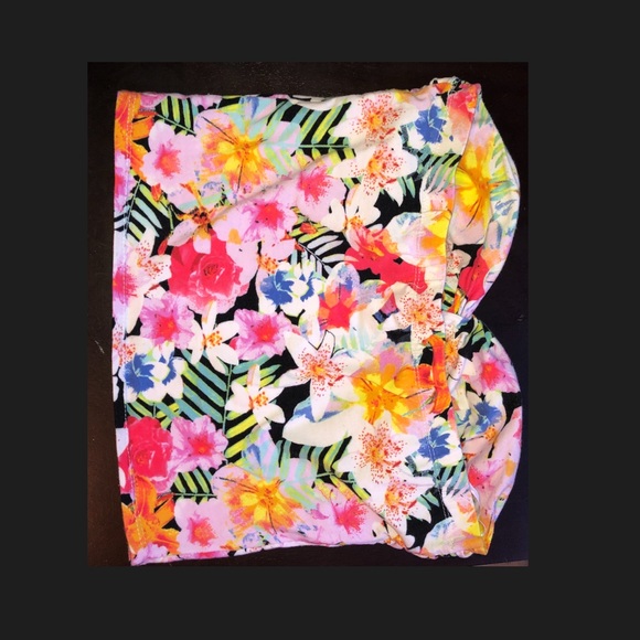 Crop women shirt - Picture 2 of 3